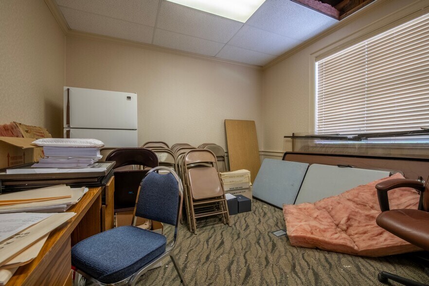 More Photos Of 2020 Mack Smith Rd, Rossville Bank For Sale