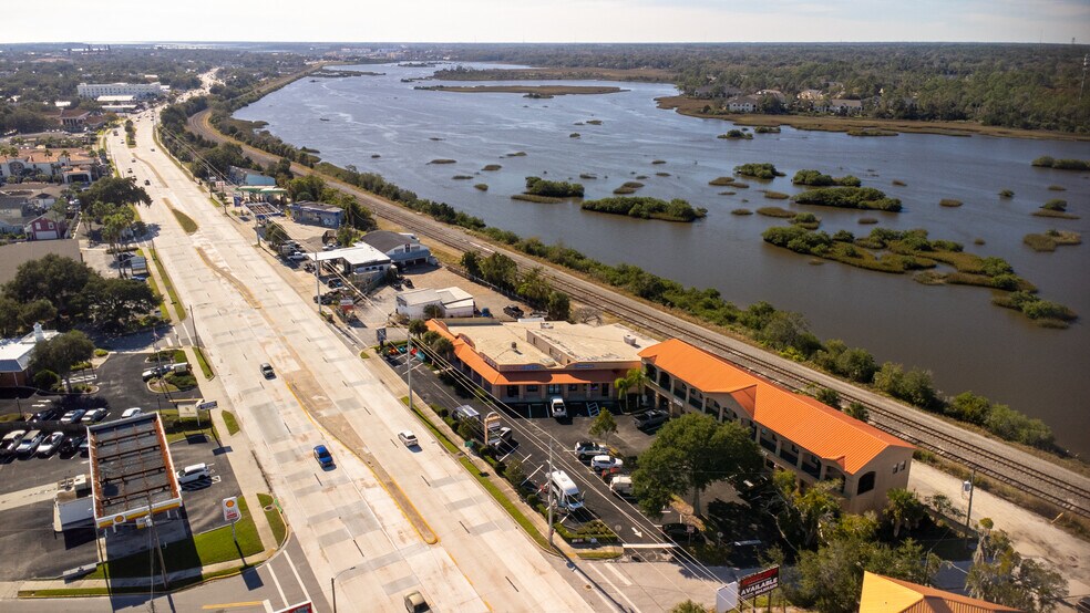 More Photos Of 2303 N Ponce de Leon Blvd, Saint Augustine Unknown For Lease