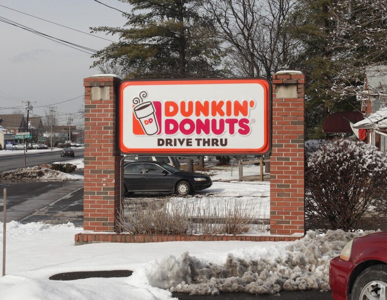 More Photos Of 2234 Silas Deane Hwy, Rocky Hill Unknown For Lease