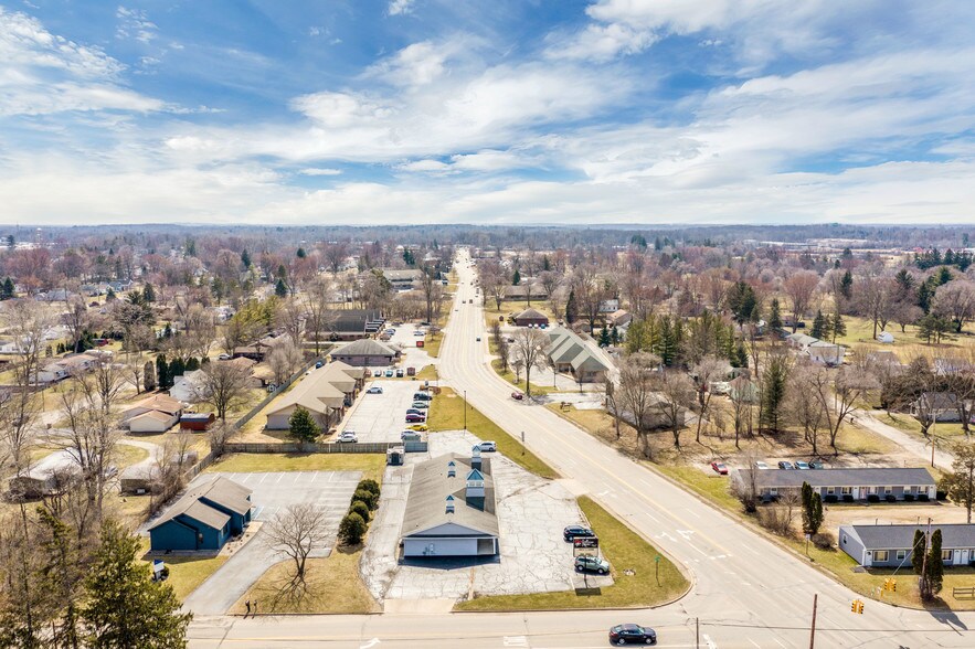 More Photos Of 1055 Laurence Ave, Jackson Freestanding For Sale