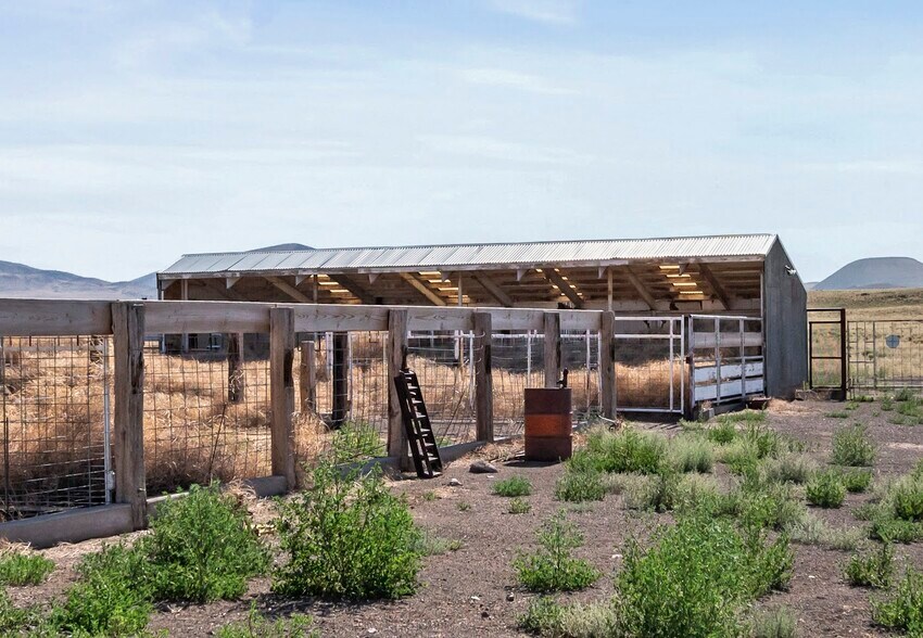 More Photos Of 31926 N US Highway 89, Flagstaff Convenience Store For Sale