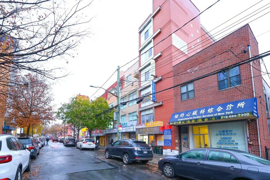 More Photos Of 829 57th St, Brooklyn Storefront Retail Office For Sale