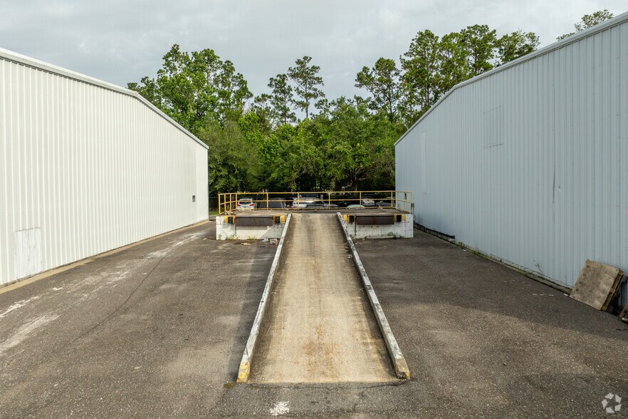 More Photos Of 14476 Duval Pl W, Jacksonville Unknown For Lease