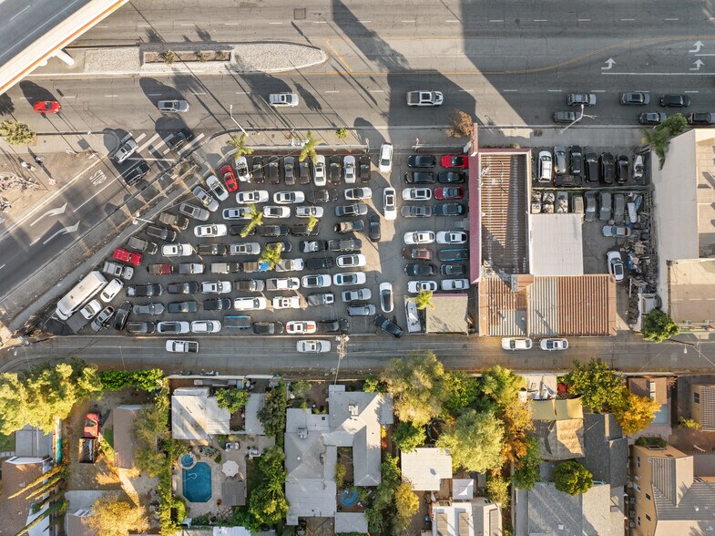 More Photos Of 6025 Laurel Canyon Blvd, North Hollywood Auto Dealership For Sale