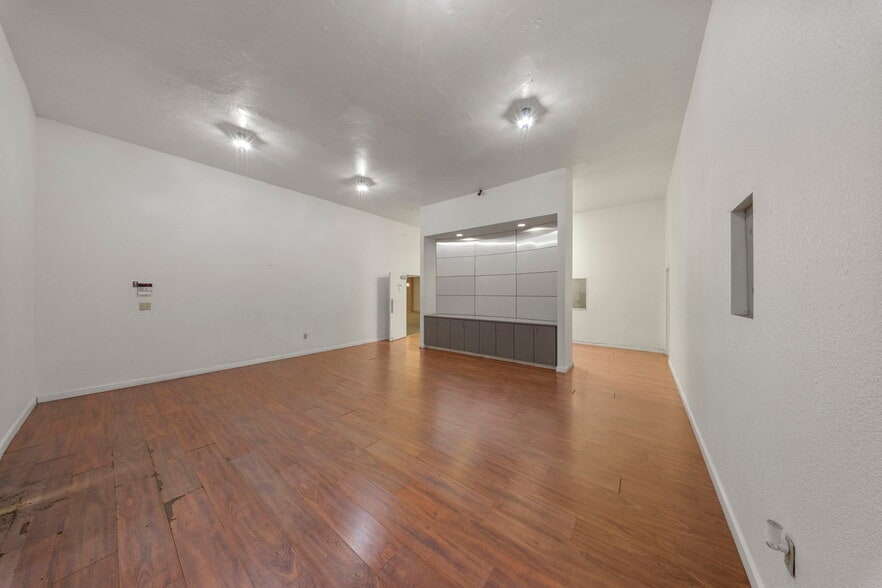 More Photos Of 701 H St, Modesto Loft Creative Space For Sale