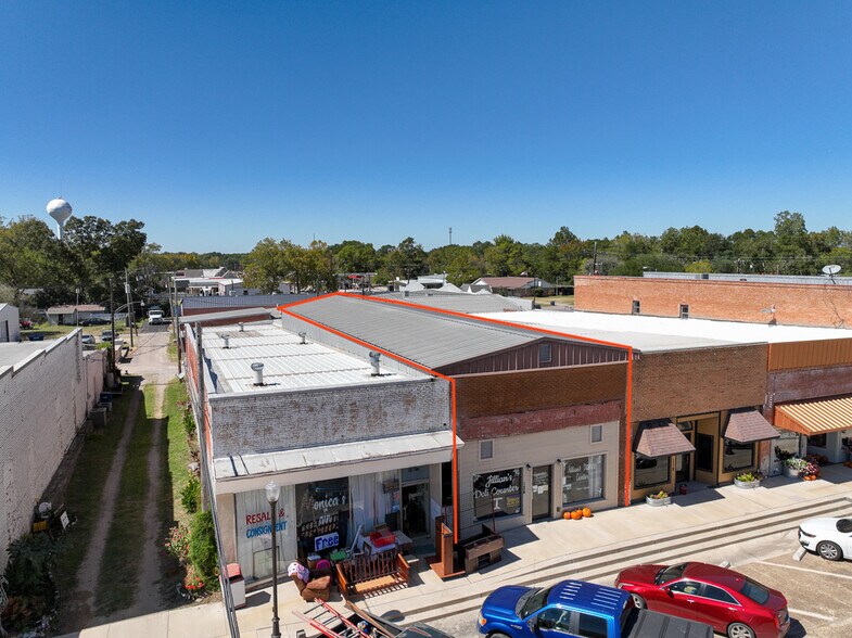 More Photos Of 124 Main, Groveton Restaurant For Sale