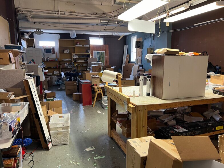 More Photos Of 79 E Main St, Buford Storefront For Sale