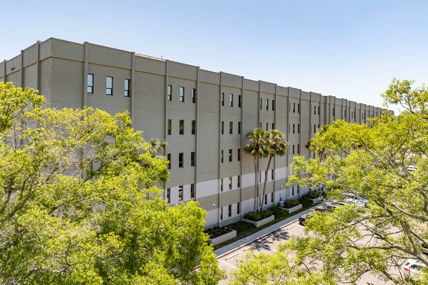 More Photos Of 3500 E Fletcher Ave, Tampa Medical For Sale