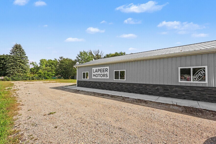 More Photos Of 2610 Imlay City Rd, Lapeer Auto Repair For Sale