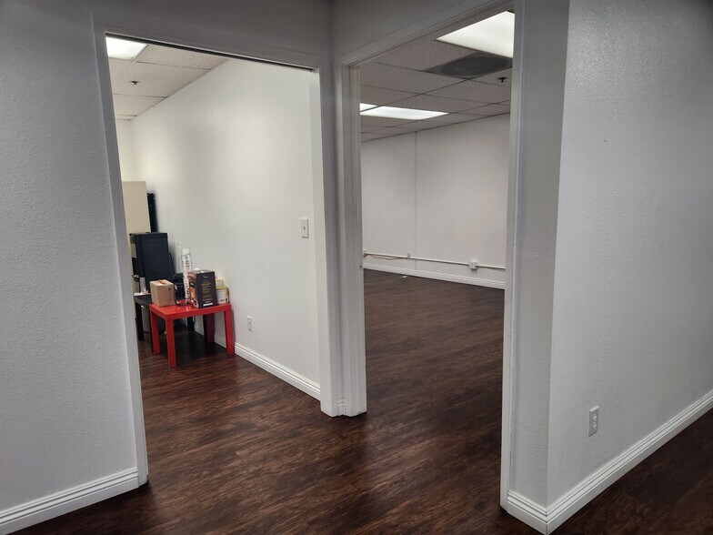 More Photos Of 4205 E Brickell St, Ontario Warehouse For Lease