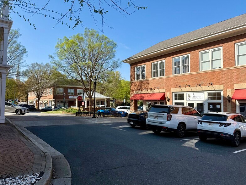 More Photos Of 1295 W Spring St SE, Smyrna Storefront For Lease