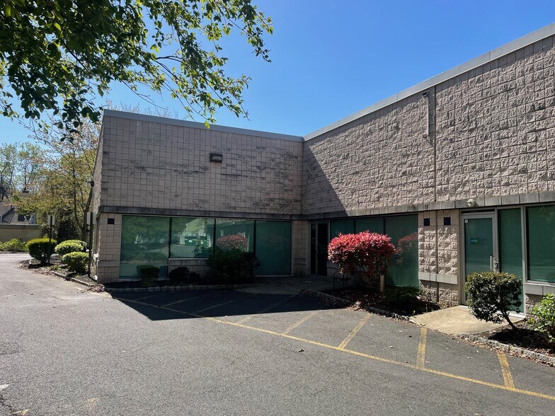 More Photos Of 3297 Rt 66, Neptune Office For Lease