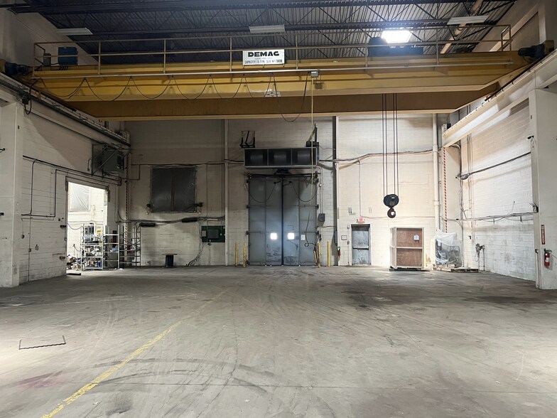 More Photos Of 1460 Livingston Ave, North Brunswick Warehouse For Lease