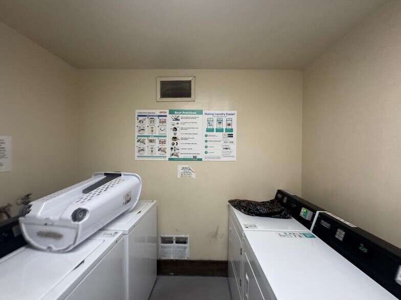 More Photos Of 150 E Orangeburg Ave, Modesto Apartments For Sale