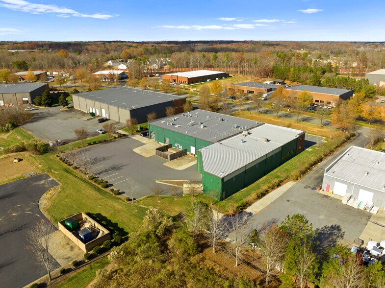 More Photos Of 2022 Van Buren Ave, Indian Trail Light Manufacturing For Lease