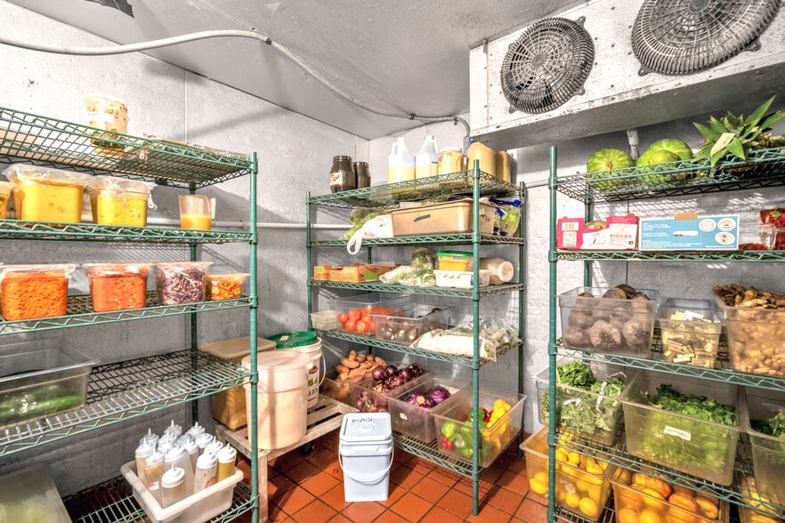 More Photos Of 21316 Saint Andrews Blvd, Boca Raton Restaurant For Sale
