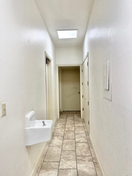 More Photos Of 8035 Madison Ave, Citrus Heights Office For Sale