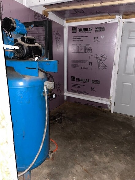 More Photos Of 9090 Jot Em Down Rd, Gainesville Warehouse For Sale