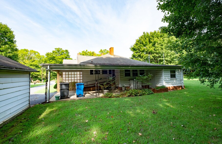 More Photos Of 609 E Church St, China Grove Land For Sale
