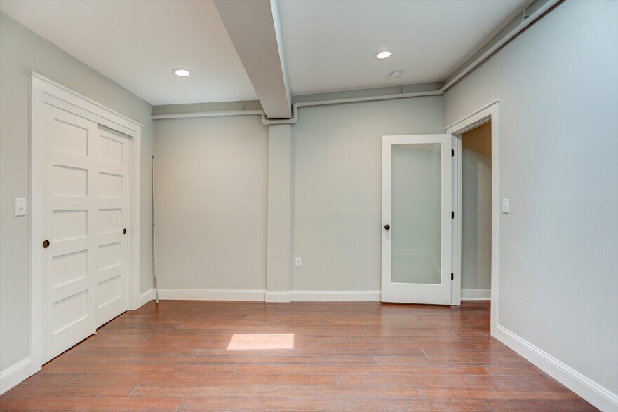 More Photos Of 218 W Main St, Urbana Office For Sale