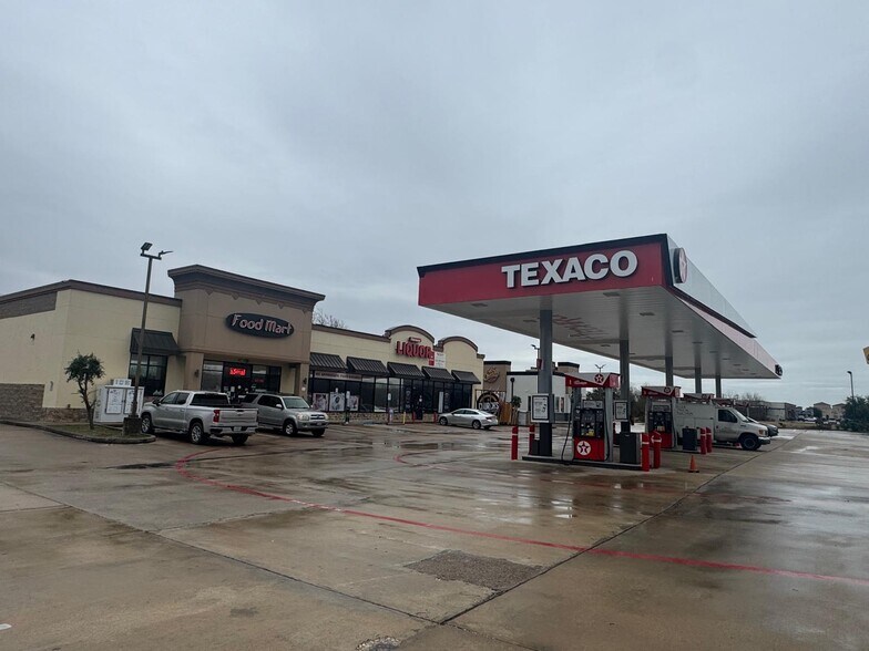 More Photos Of 10905 W Fairmont Pky, La Porte Fast Food For Sale