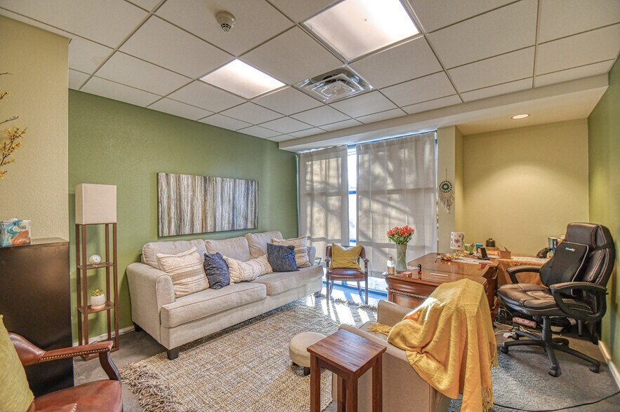 More Photos Of 3280 Marshall Ave, Norman Office For Sale