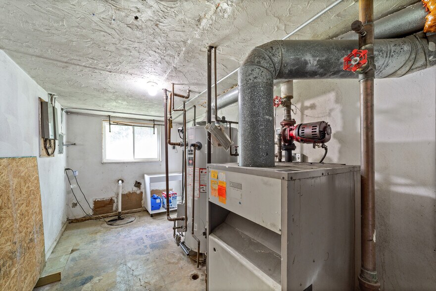 More Photos Of 5216 E Lake Rd, Sheffield Lake Apartments For Sale