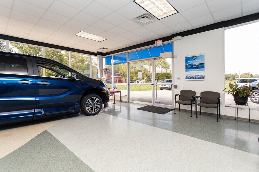 More Photos Of 1970 Us-68 N, Xenia Freestanding For Lease