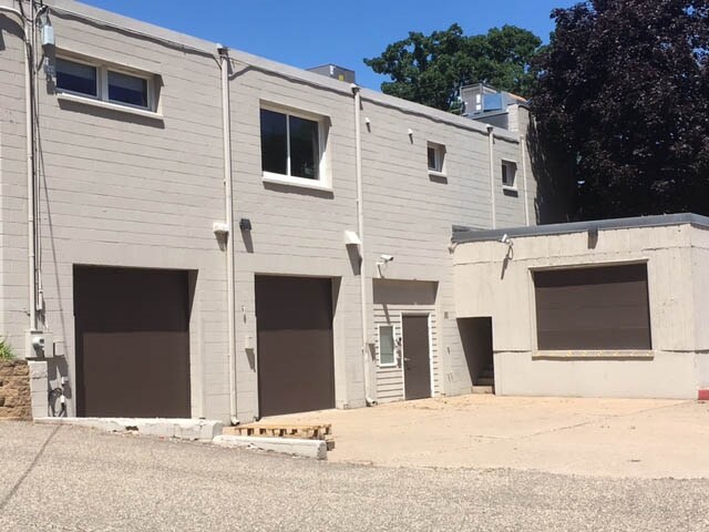 More Photos Of 7101-7103 NE Highway 65, Fridley Coworking Space