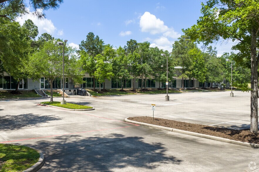 More Photos Of 2700 Research Forest Dr, The Woodlands Office For Lease