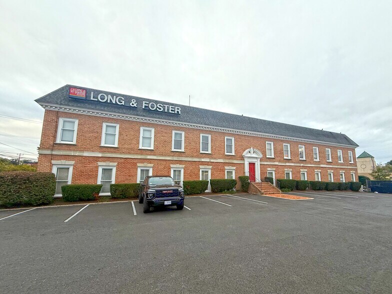 More Photos Of 795 Rockville Pike, Rockville Office For Lease