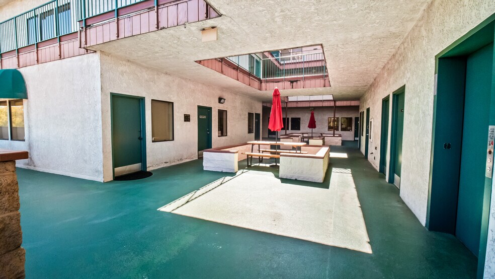 More Photos Of 5500 Atherton St, Long Beach Medical For Lease