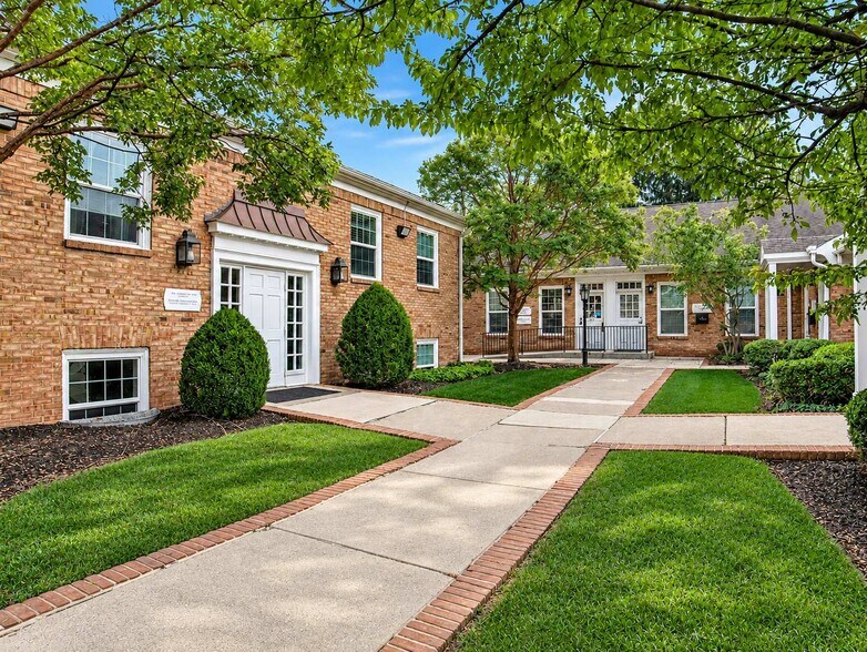 More Photos Of , Columbus Office For Sale