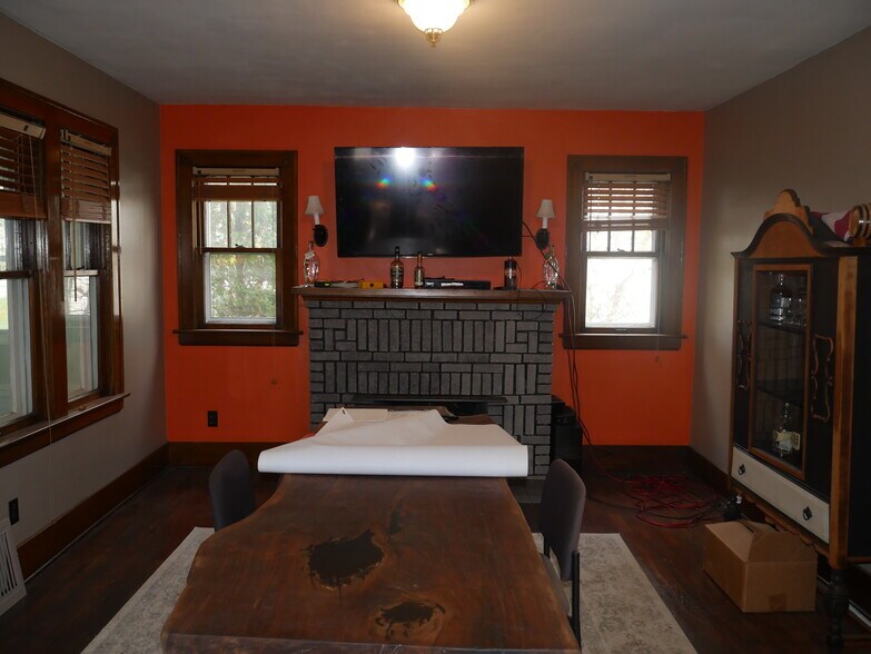 More Photos Of 2835 S Arlington Rd, Akron Storefront Retail Residential For Sale