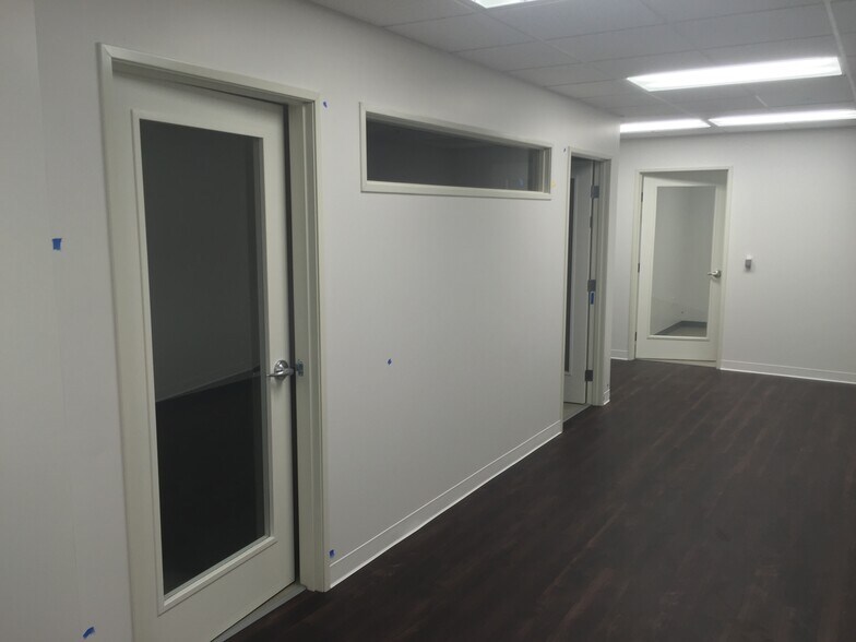 More Photos Of 1577 E Chevy Chase Dr, Glendale Medical For Lease