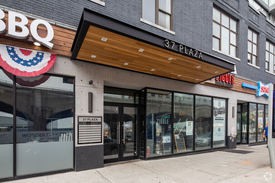 More Photos Of 3710 Queens Blvd, Long Island City Storefront Retail Office For Lease