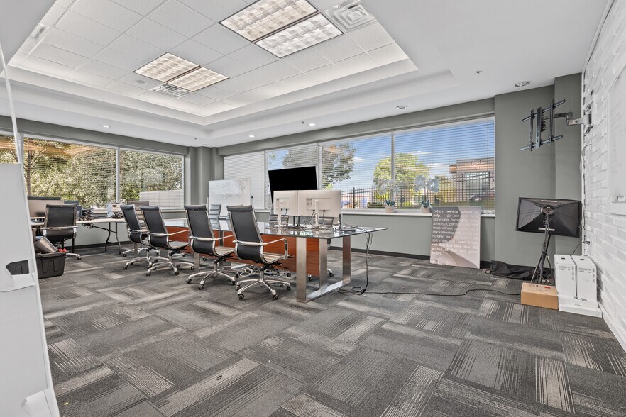 More Photos Of 1365 W Business Park Dr, Orem Office For Lease