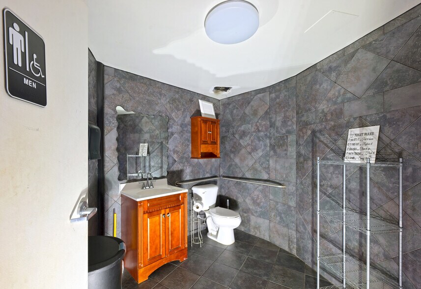 More Photos Of 5210 Lewis Rd, Agoura Hills Light Distribution For Sale