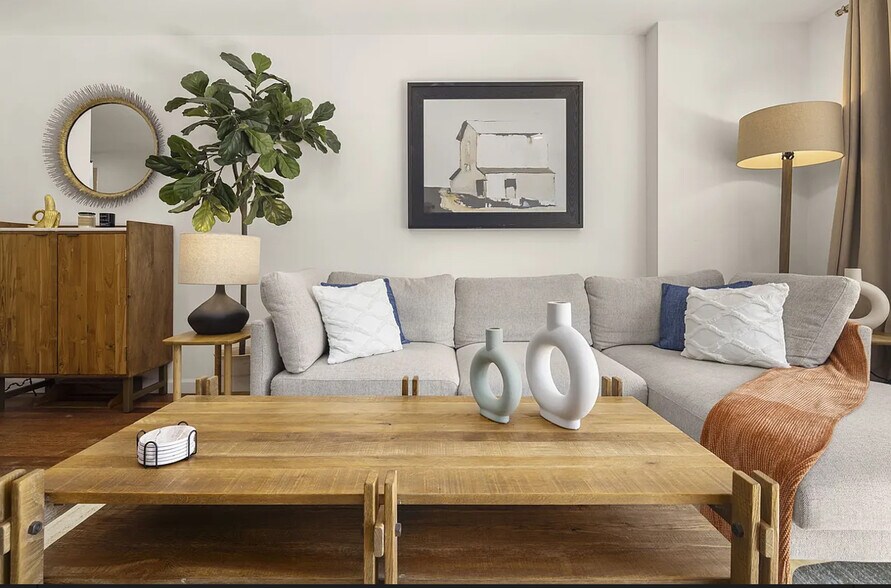 More Photos Of 15 St. Marks Pl, New York Apartments For Sale