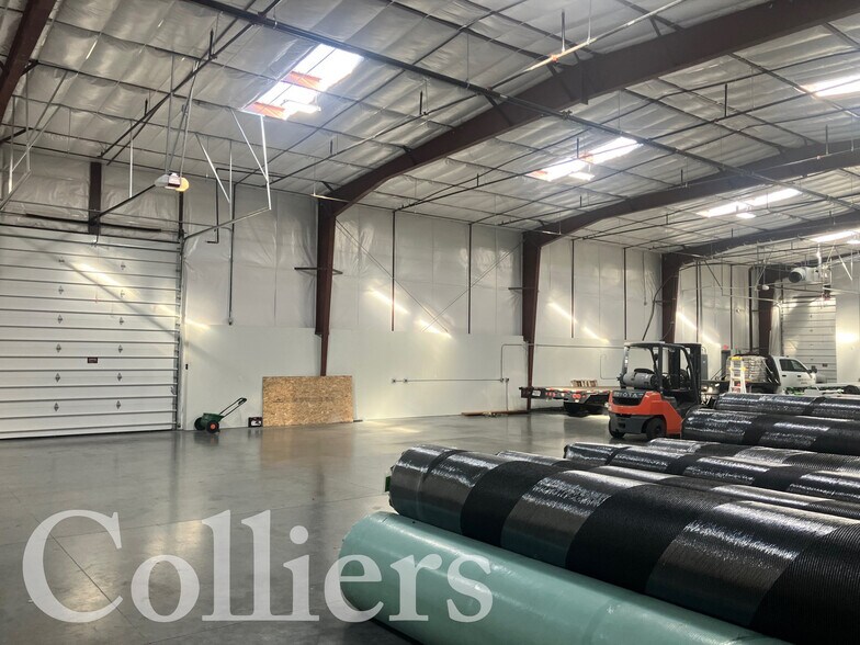 More Photos Of 3773 E Comstock Ave, Nampa Warehouse For Lease