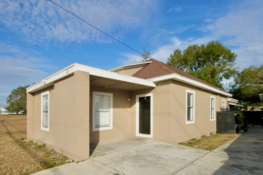 More Photos Of 610 Dundee Rd, Dundee Storefront Retail Residential For Sale