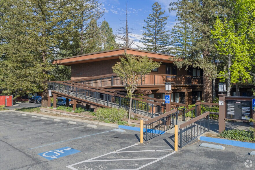 Primary Photo Of 130 La Casa Via, Walnut Creek Medical For Lease