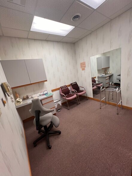 More Photos Of 6140 Transit Rd, Depew Medical For Sale