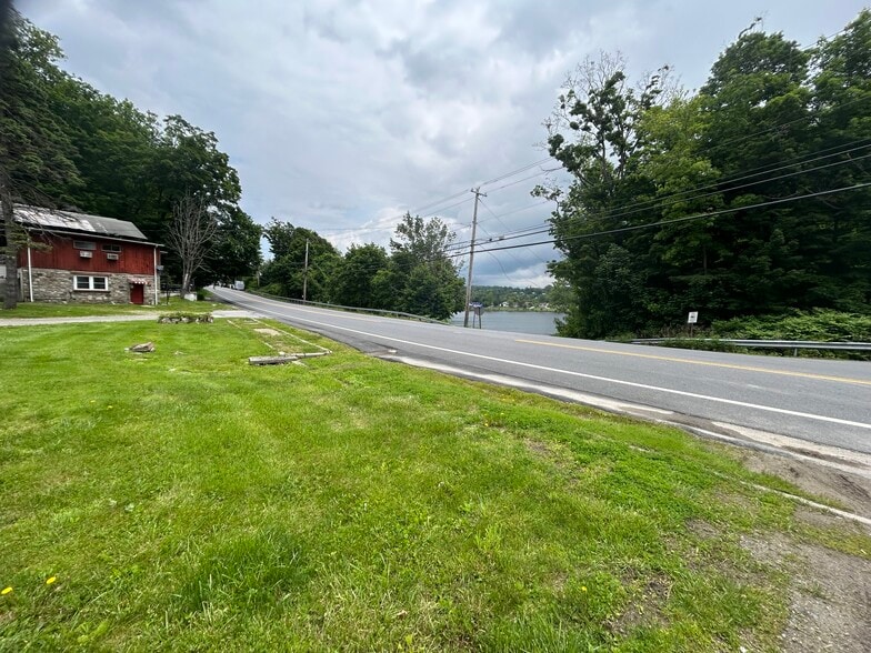 More Photos Of 539-541 Route 52, Kent Lakes Hotel For Sale