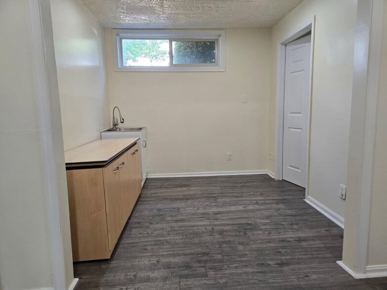 More Photos Of 1142-1148 Walker Rd, Great Falls Medical For Sale