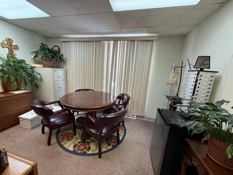 More Photos Of 1071 E Landis Ave, Vineland Medical For Sale