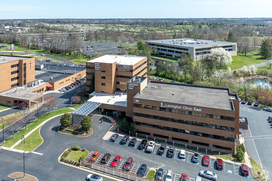 More Photos Of 120 N Eagle Creek Dr, Lexington Medical For Lease