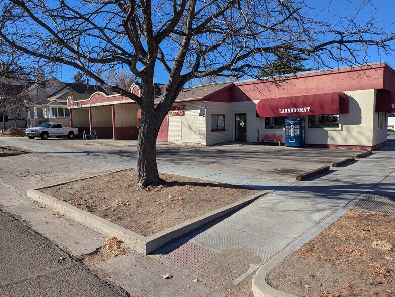 More Photos Of 325 E Gurley St, Prescott Freestanding For Sale