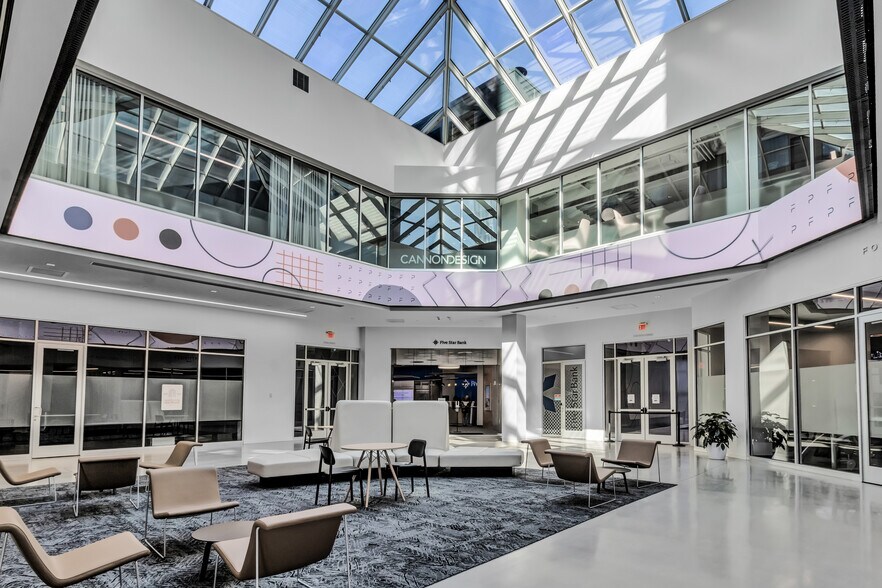 More Photos Of 50 Fountain Plz, Buffalo Office For Lease