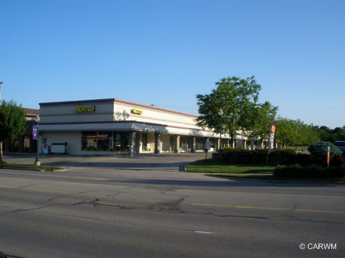 More Photos Of 411-457 Standale Plz NW, Grand Rapids Storefront For Lease